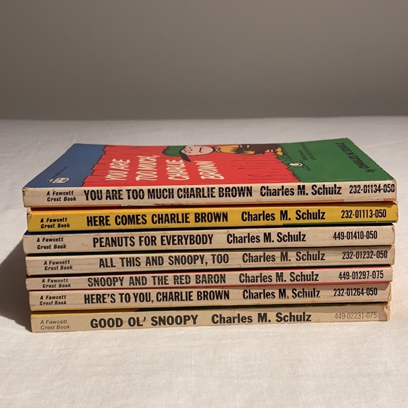 Charles M Schulz peanuts snoopy collectible softcover books - Picture 4 of 17